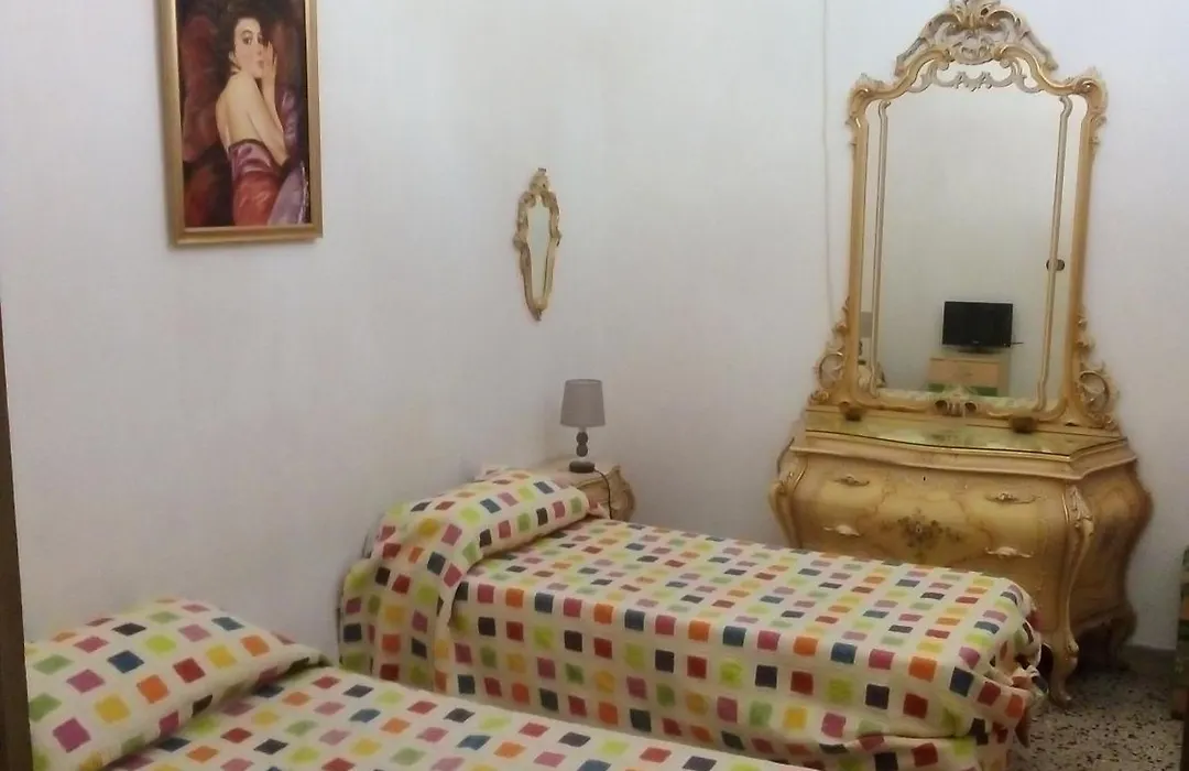 Fz House-1